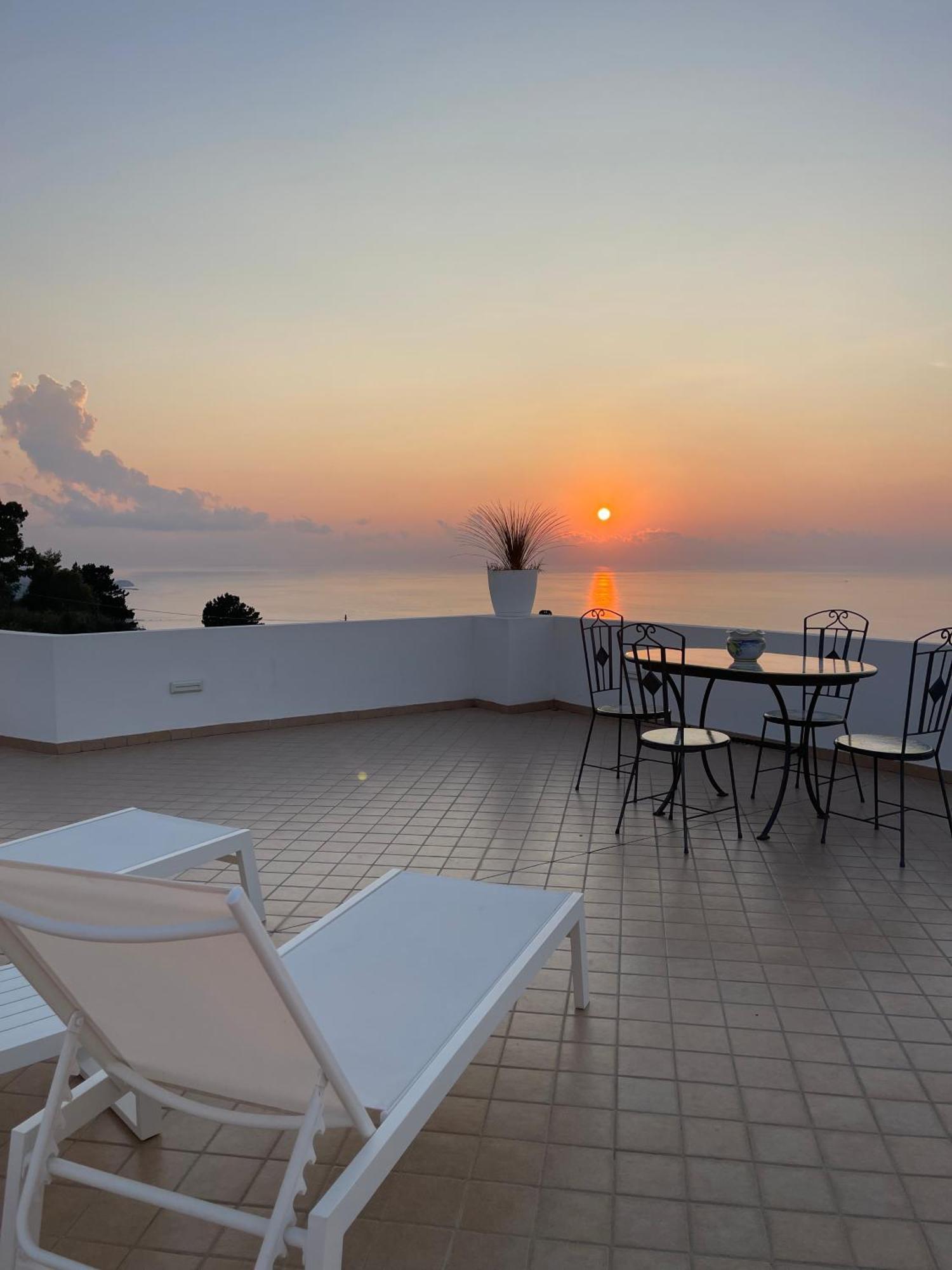 Villa Sofia *Luxury Experience In Calabria Zambrone Exterior photo